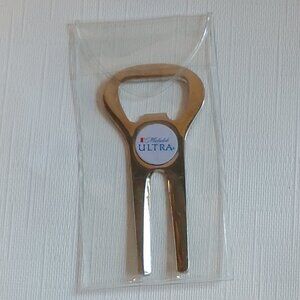 MICHELOB ULTRA BEER CLASSIC LOGO GOLF BALL MARKER DIVOT TOOL MONEY CLIP …